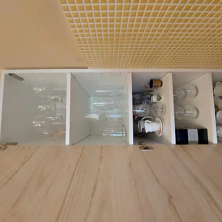 Dimora Gu -terrazza, Vista Lago, 100m Da Апартаменти Бардоліно