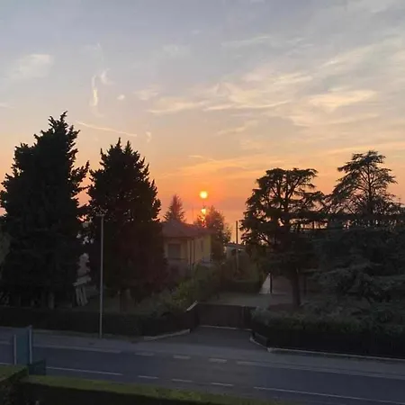 Dimora Gu -terrazza, Vista Lago, 100m Da * Бардоліно