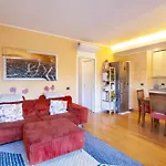 Dimora Gu -terrazza, Vista Lago, 100m Da Apartament *