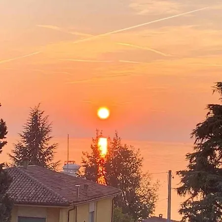 Dimora Gu -terrazza, Vista Lago, 100m Da Apartman