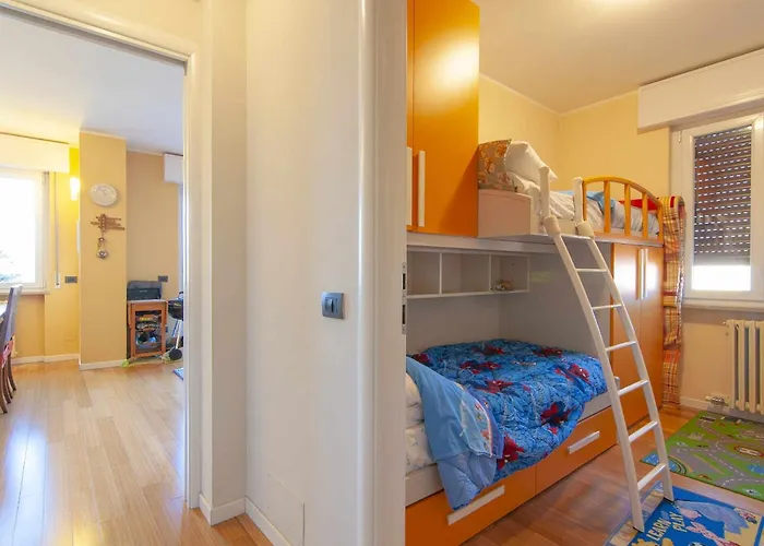 Dimora Gu -terrazza, Vista Lago, 100m Da Апартаменты